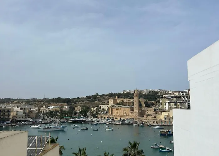 Seaview Setters Studio Apartment